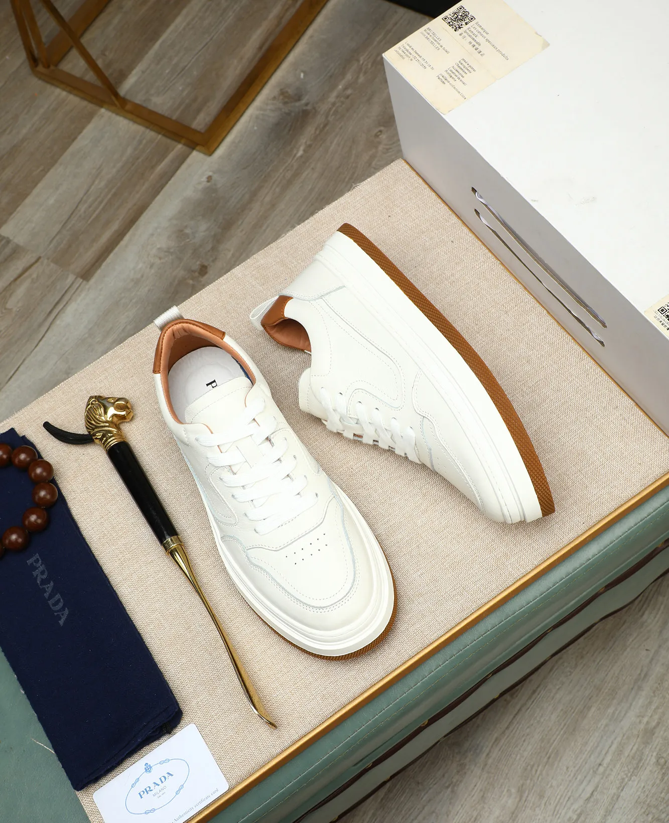 Men's men's shoes 💰460 high-end version. PRADA (Prada) men's casual style, compare the quality at the counter 🧚🏿♂️Imported cowhide fabric 🐎Water-dyed comfortable and soft cowhide lining for feet 🐂Genuine leather outsole with label 🎉 Size 38-44. Can be customized for 45💥🏆